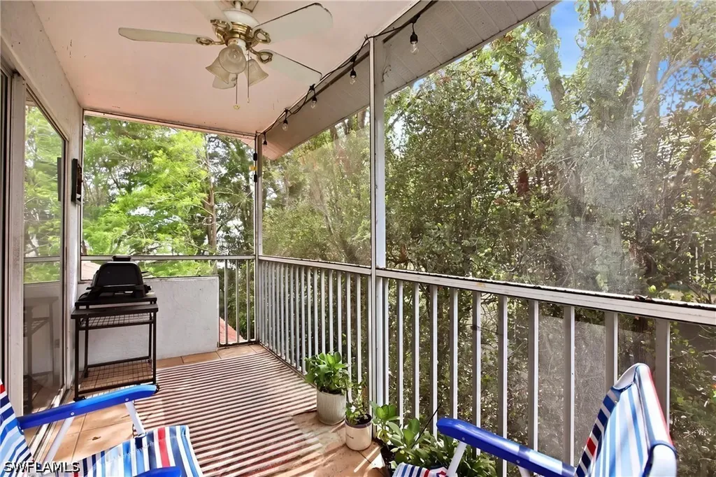 505 Windsor Square Naples FL 34104