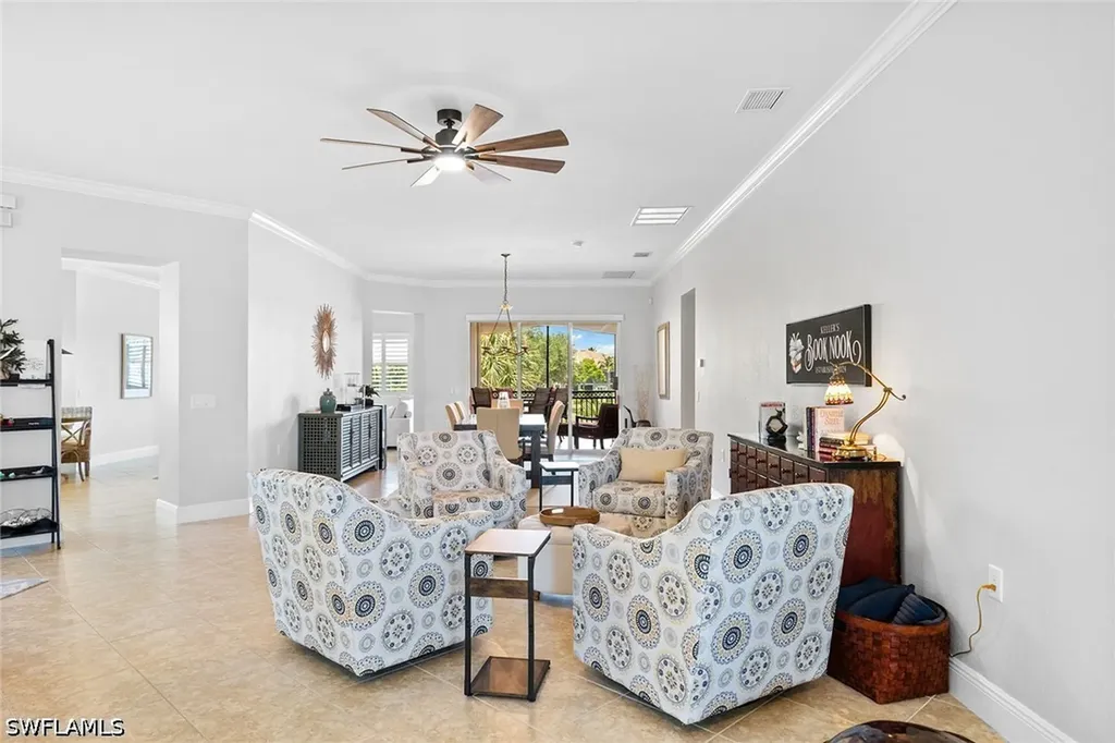 9205 Museo Circle Naples FL 34114
