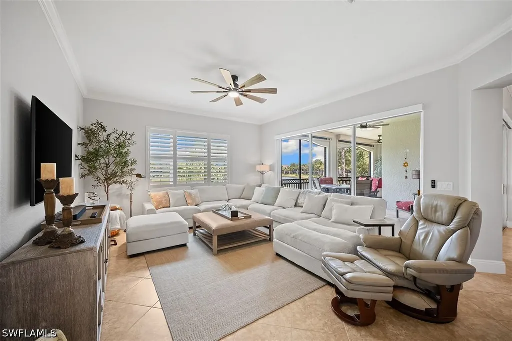 9205 Museo Circle Naples FL 34114