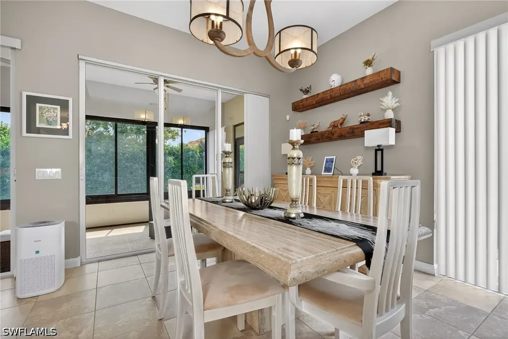 2271 Heydon Circle W Naples FL 34120