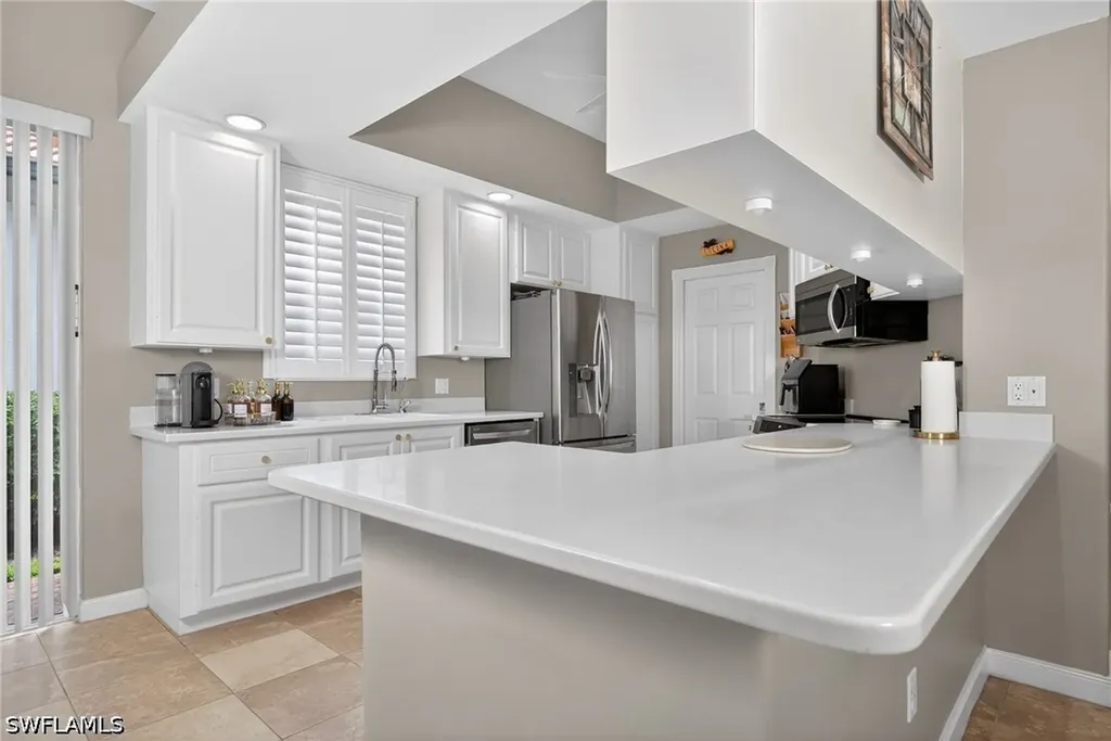 2271 Heydon Circle W Naples FL 34120