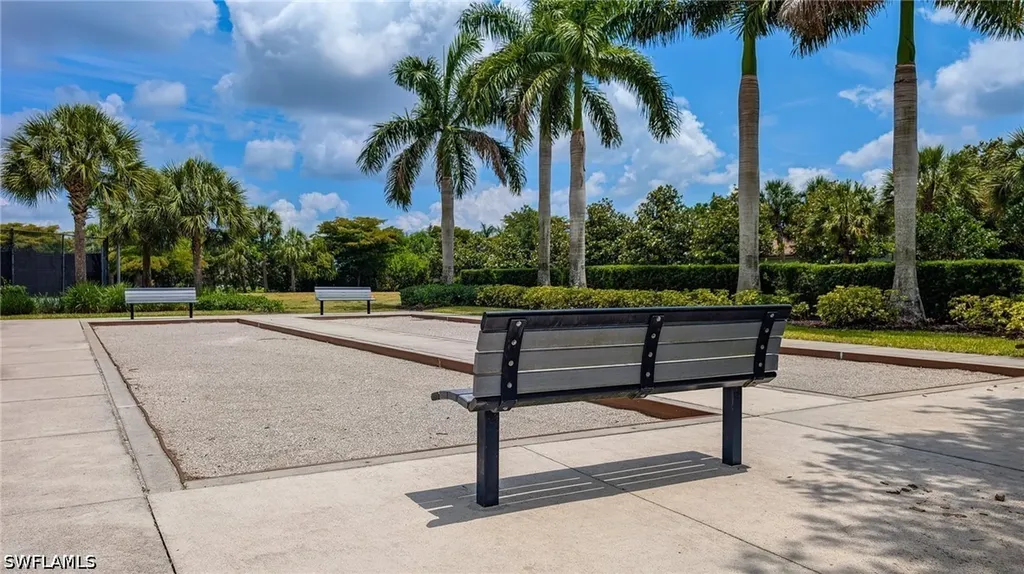 2271 Heydon Circle W Naples FL 34120