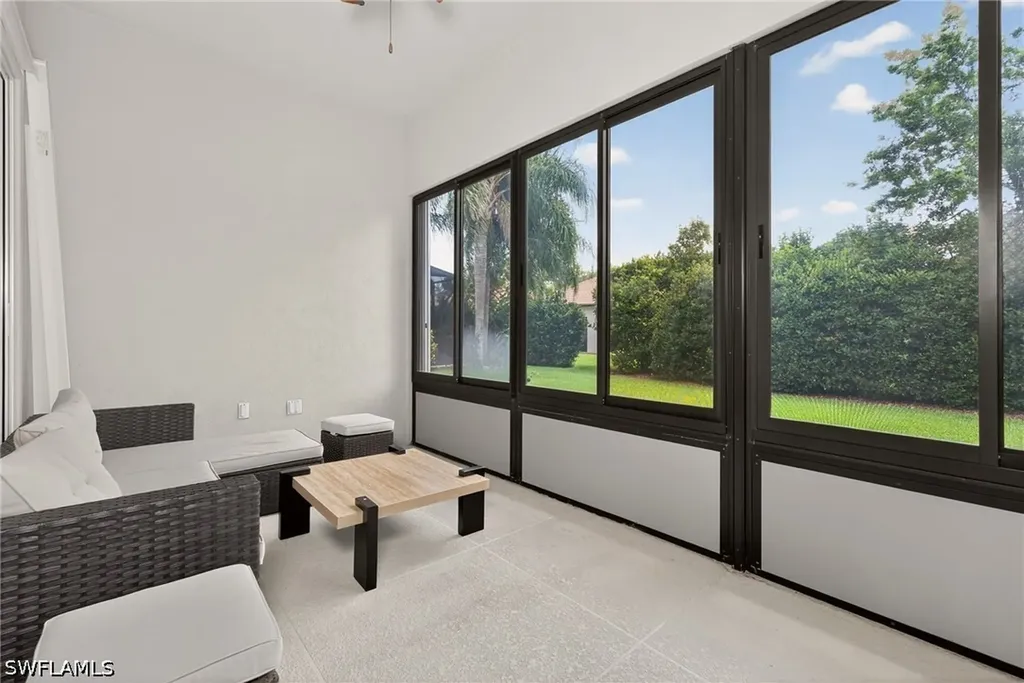 2271 Heydon Circle W Naples FL 34120