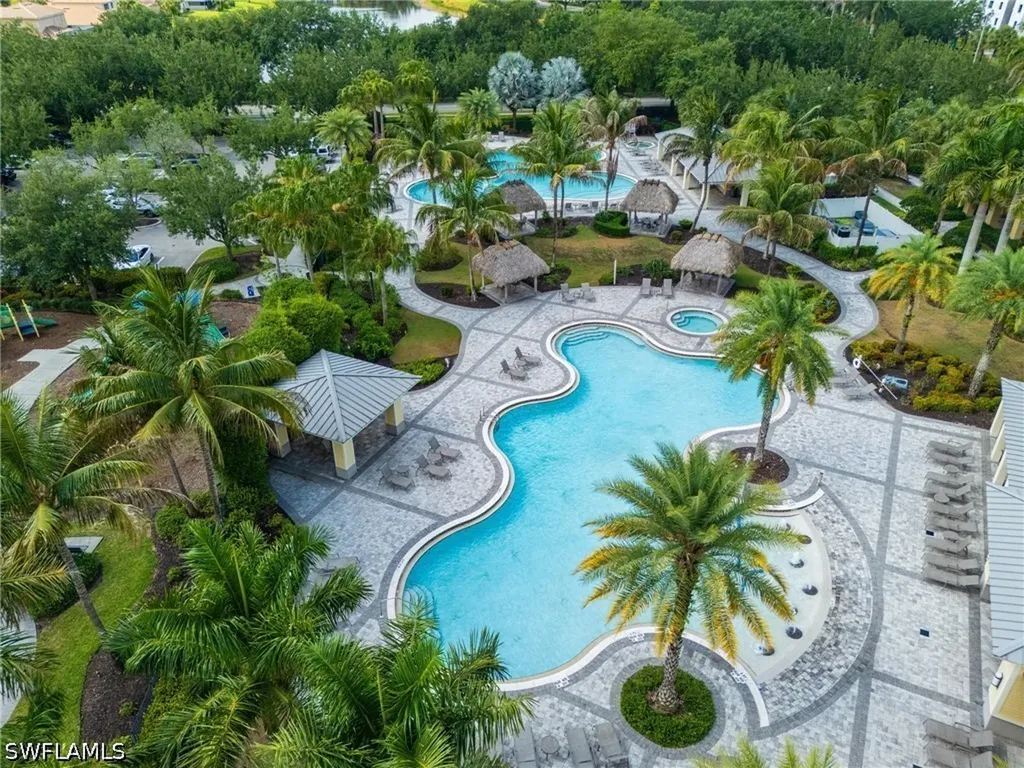 2271 Heydon Circle W Naples FL 34120