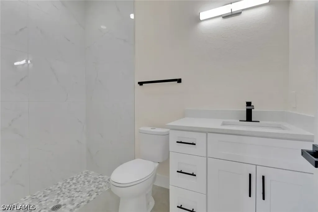 4501/4503 15th Street SW Lehigh Acres FL 33973