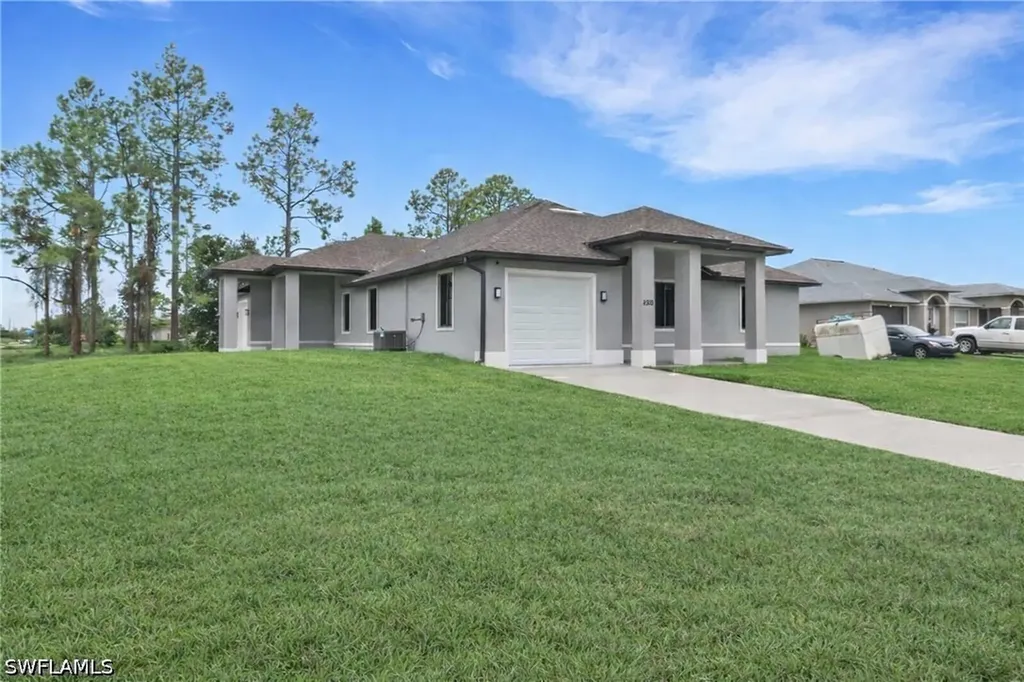 4501/4503 15th Street SW Lehigh Acres FL 33973