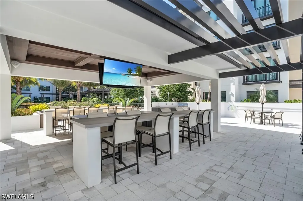1130 3rd Avenue S Naples FL 34102