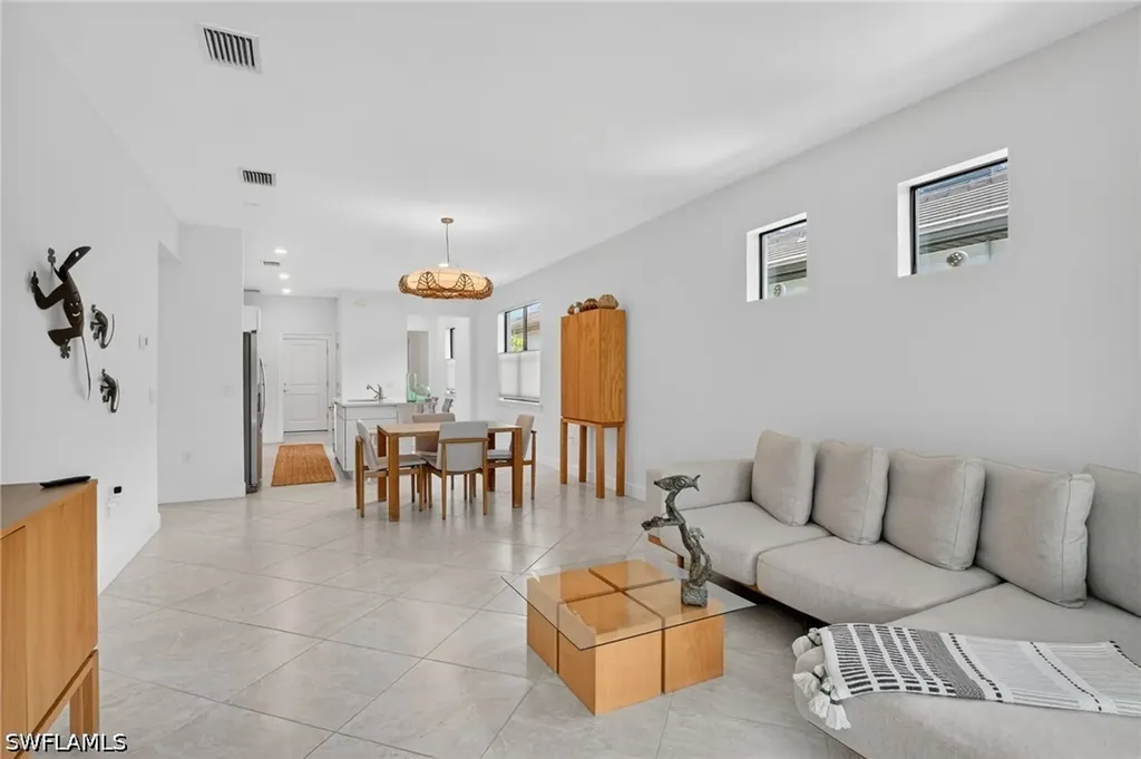 2174 Yellowfin Circle Naples FL 34114
