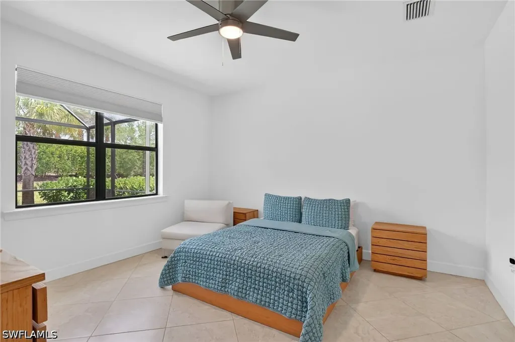 2174 Yellowfin Circle Naples FL 34114