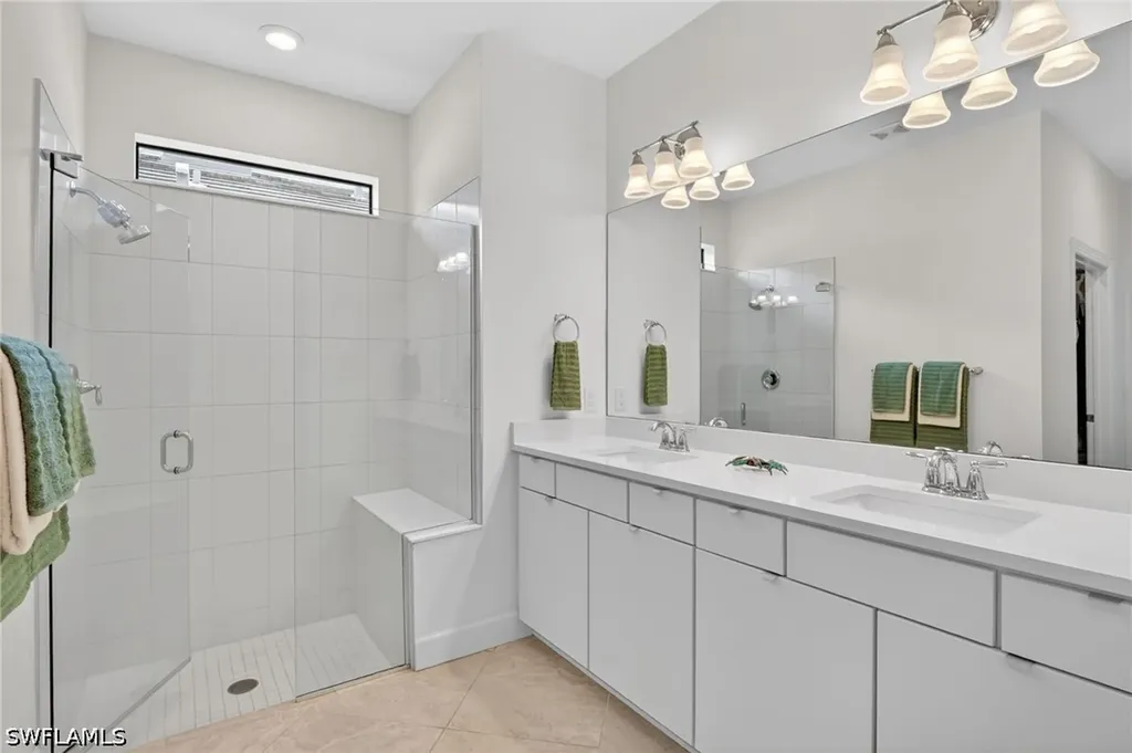 2174 Yellowfin Circle Naples FL 34114