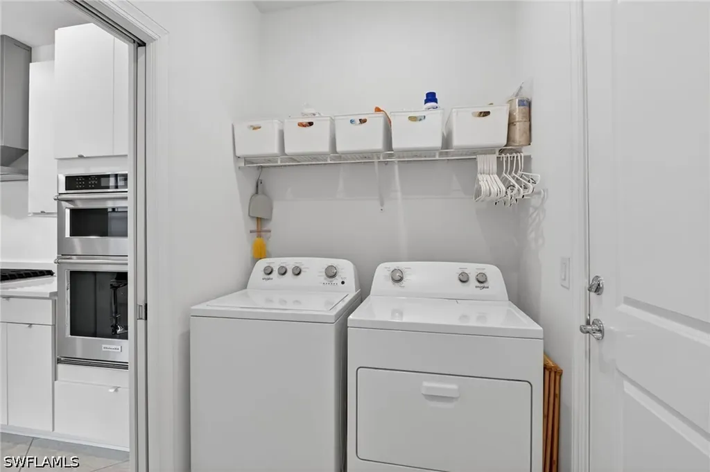 2174 Yellowfin Circle Naples FL 34114