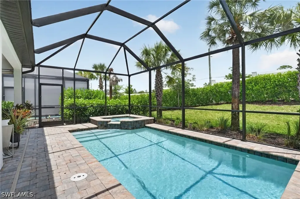 2174 Yellowfin Circle Naples FL 34114