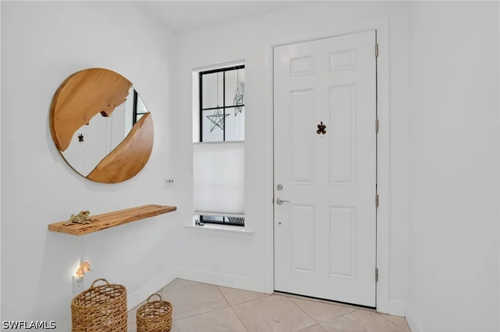 2174 Yellowfin Circle Naples FL 34114