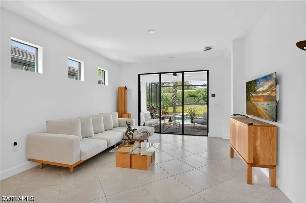 2174 Yellowfin Circle Naples FL 34114