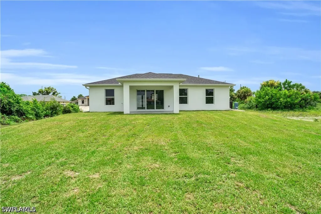 3315 7th Street SW Lehigh Acres FL 33976