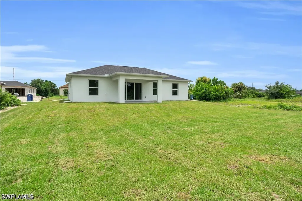 3315 7th Street SW Lehigh Acres FL 33976