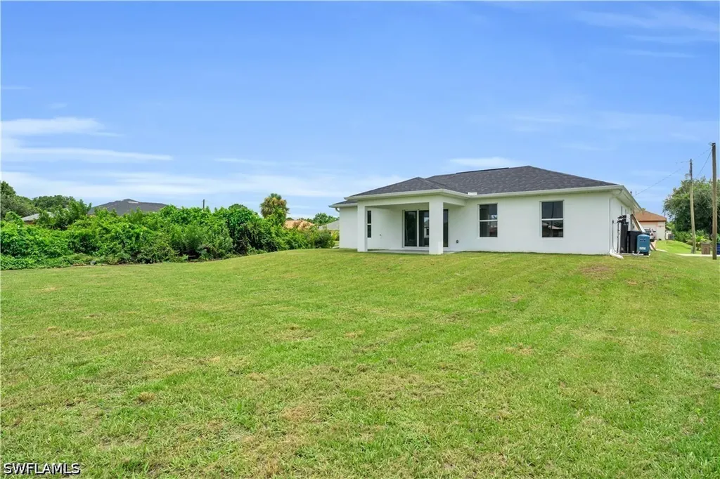 3315 7th Street SW Lehigh Acres FL 33976