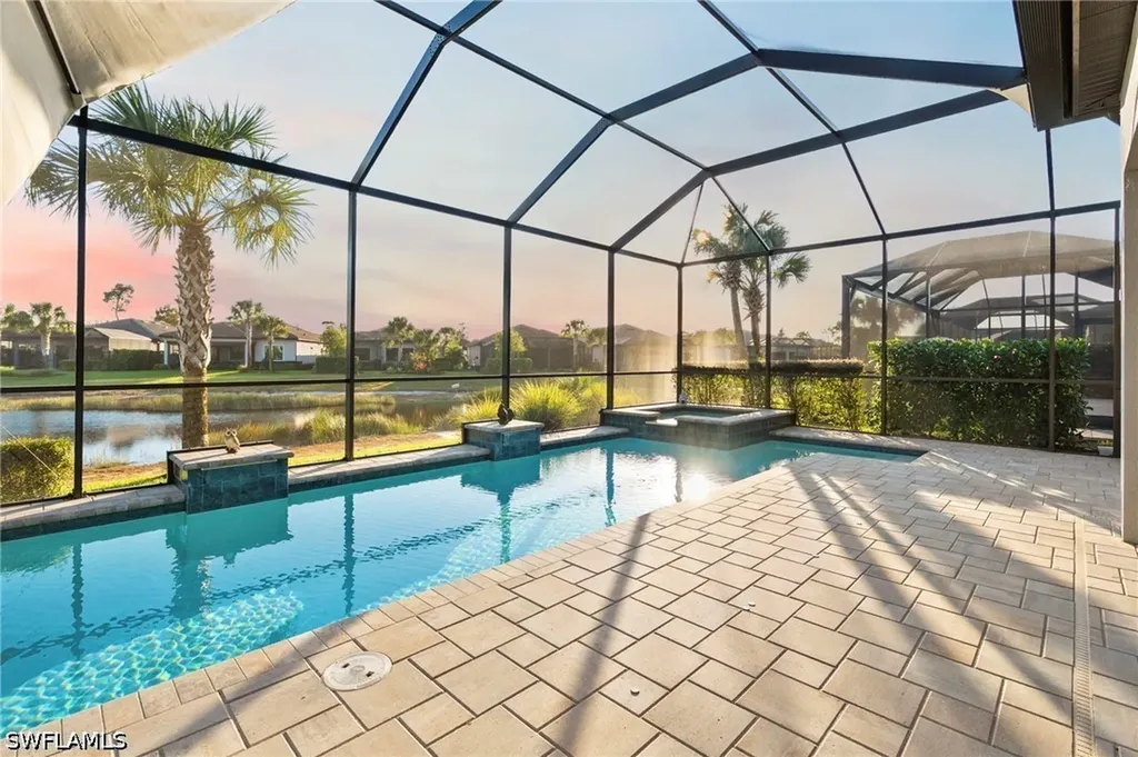 9811 Everglades Drive Naples FL 34120