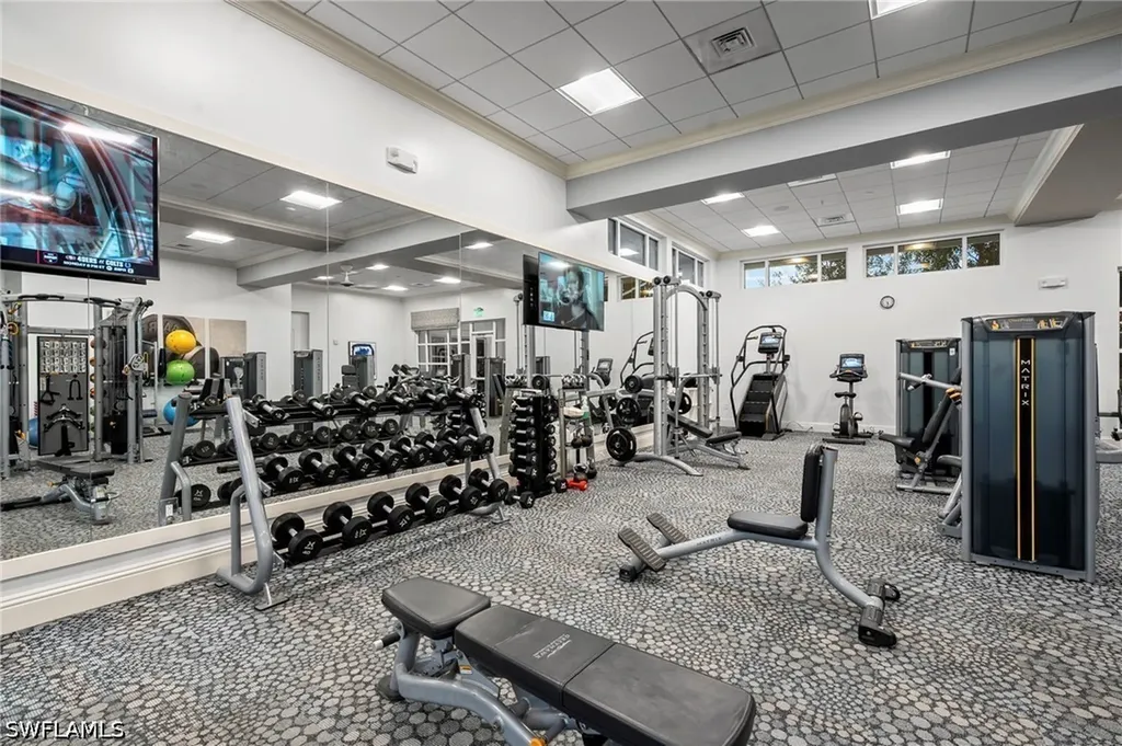 9811 Everglades Drive Naples FL 34120