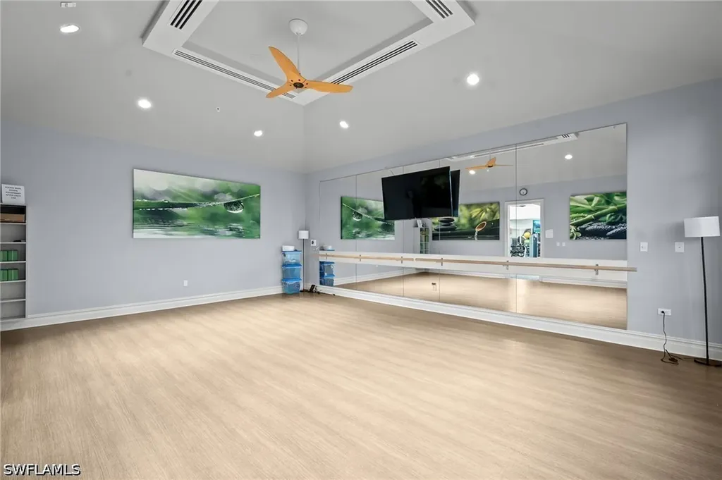 9811 Everglades Drive Naples FL 34120