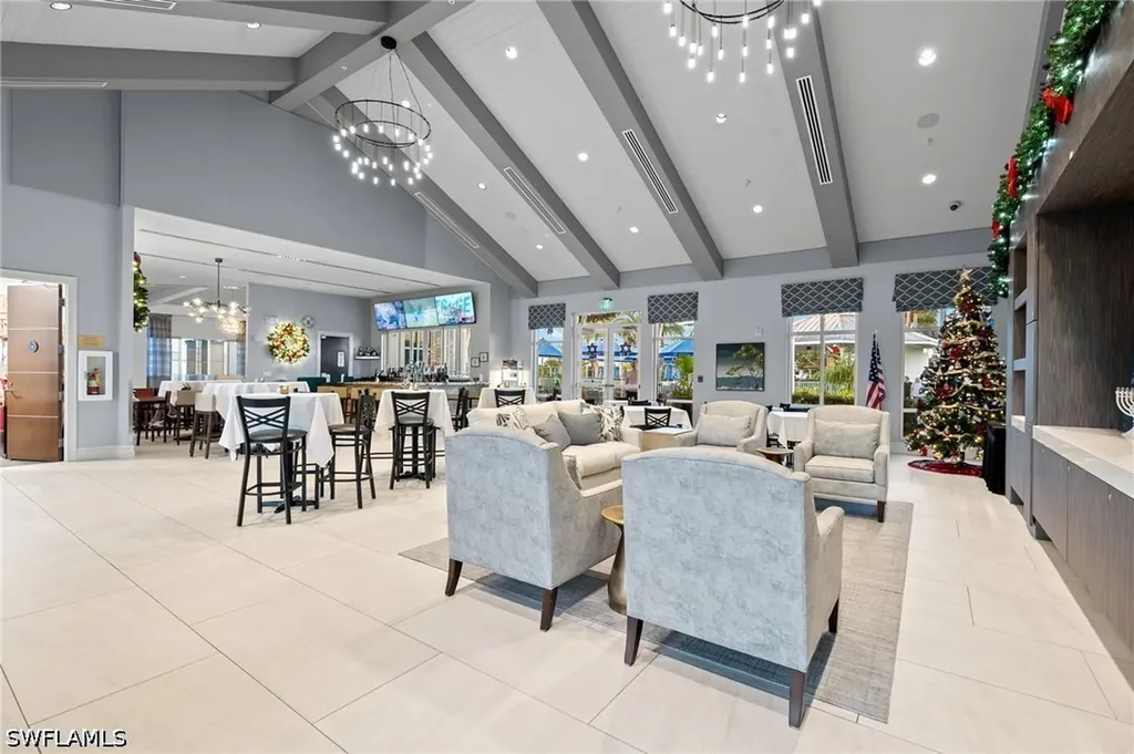 9811 Everglades Drive Naples FL 34120