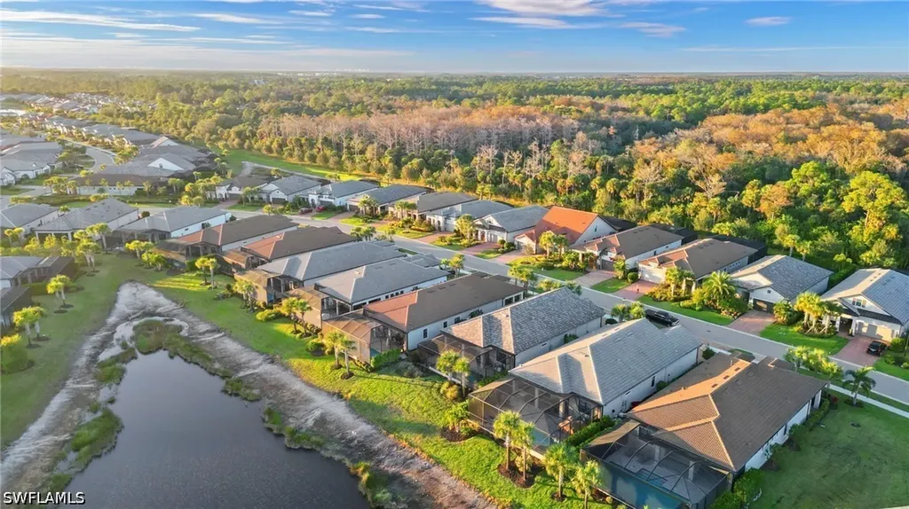9811 Everglades Drive Naples FL 34120