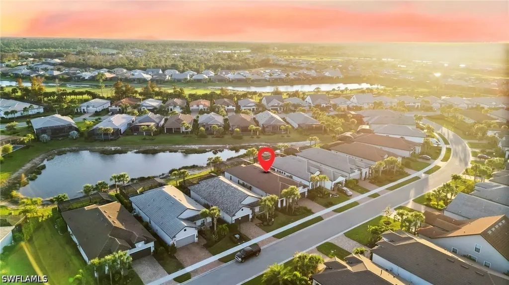 9811 Everglades Drive Naples FL 34120