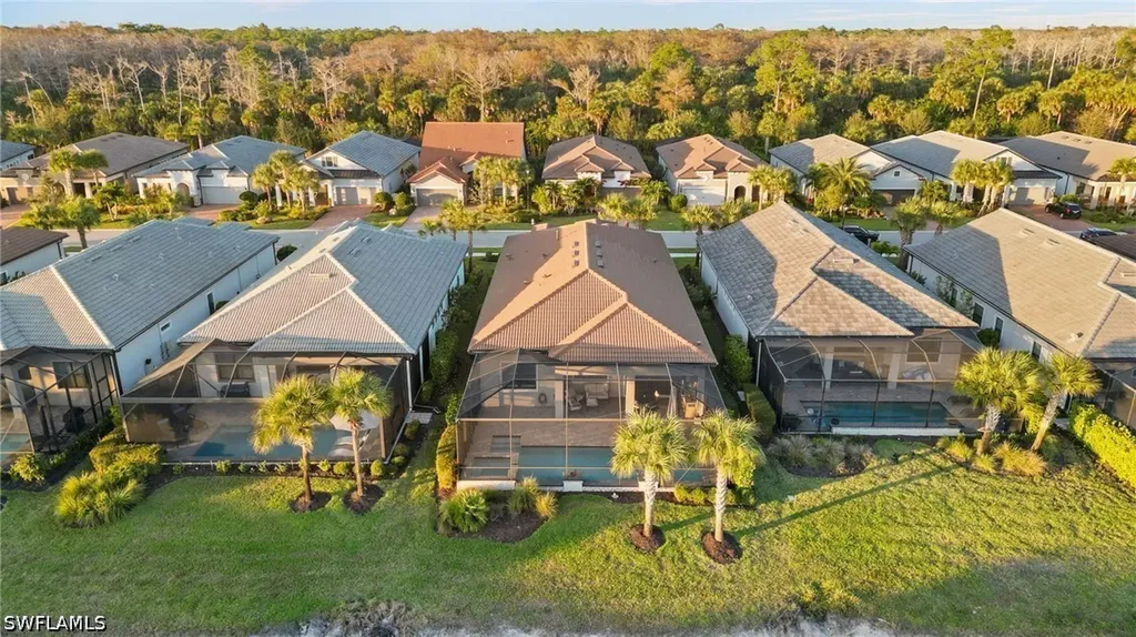 9811 Everglades Drive Naples FL 34120