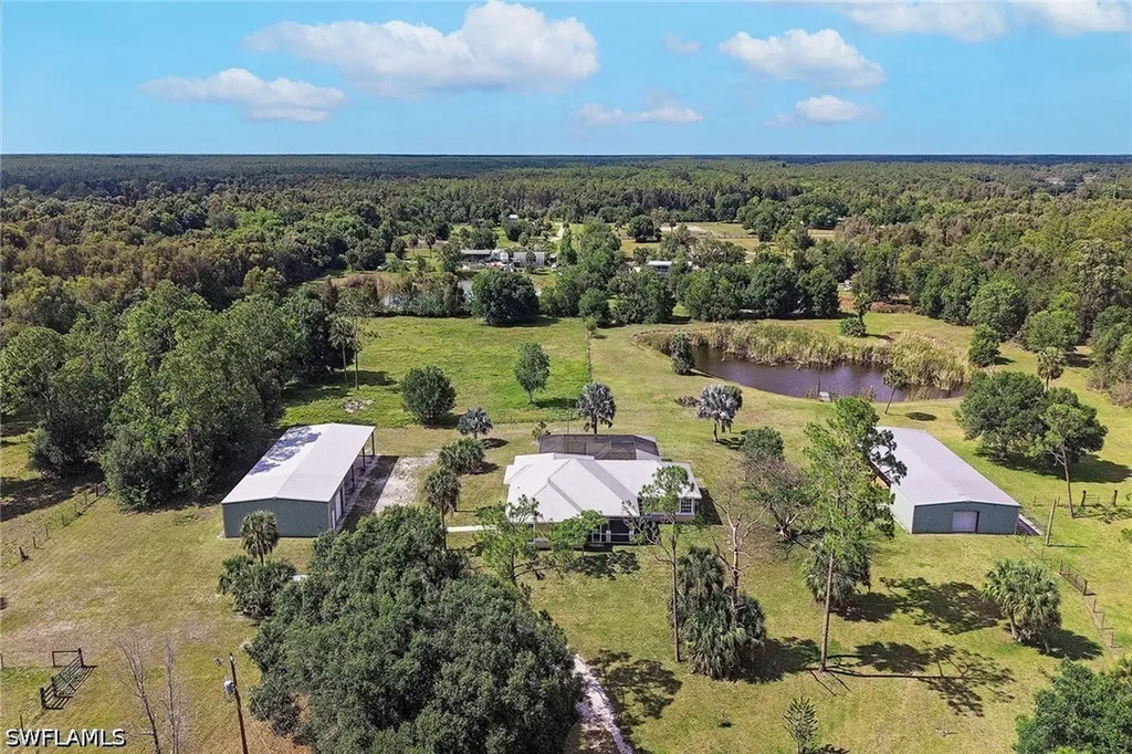 581 Wild Turkey Drive Naples FL 34120