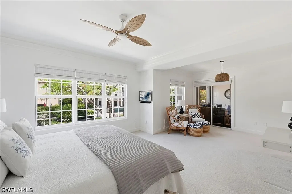 411 6th Street S Naples FL 34102