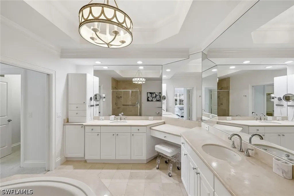 411 6th Street S Naples FL 34102