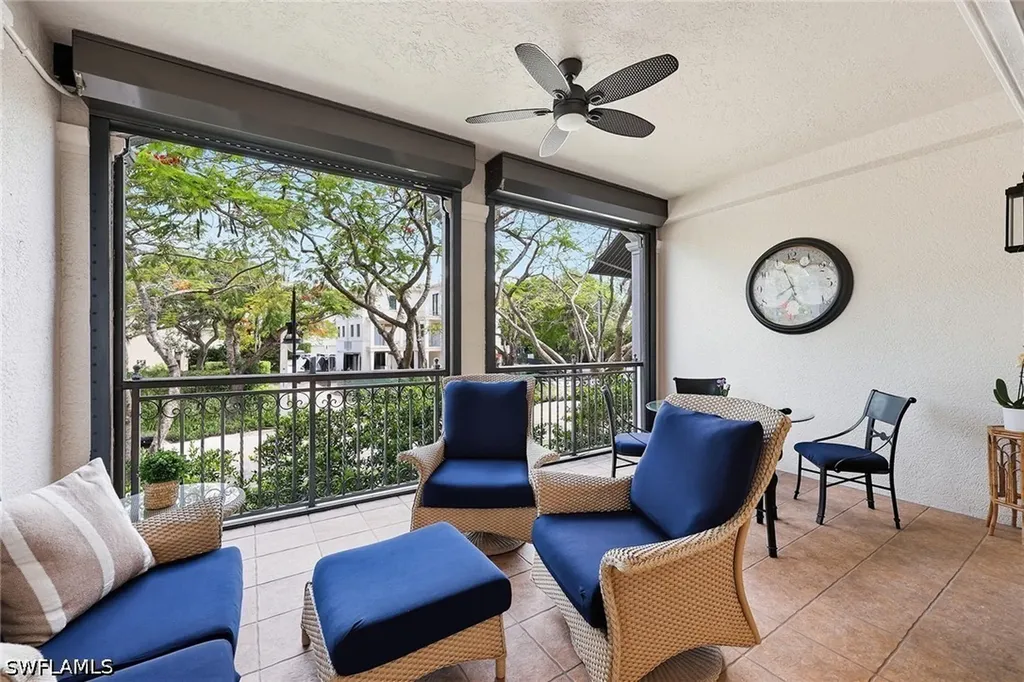 411 6th Street S Naples FL 34102