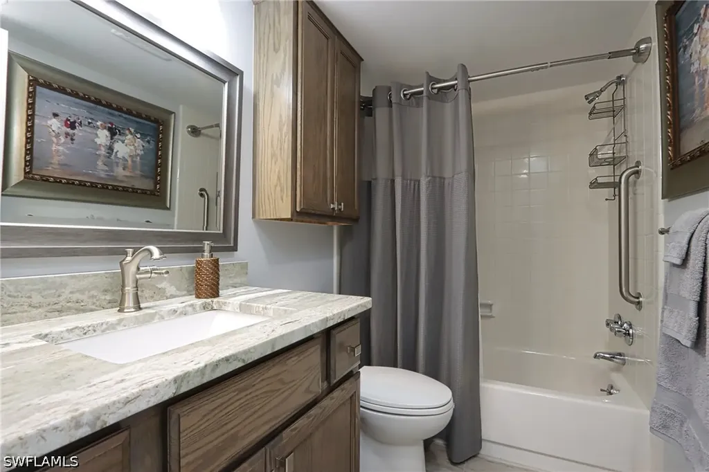 4200 Belair Lane Naples FL 34103