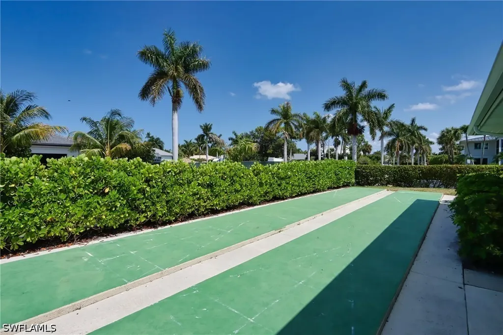 4200 Belair Lane Naples FL 34103