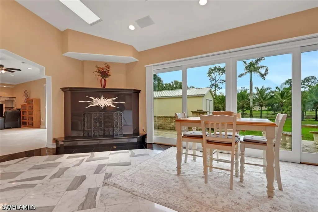 6020 Green Boulevard Naples FL 34116