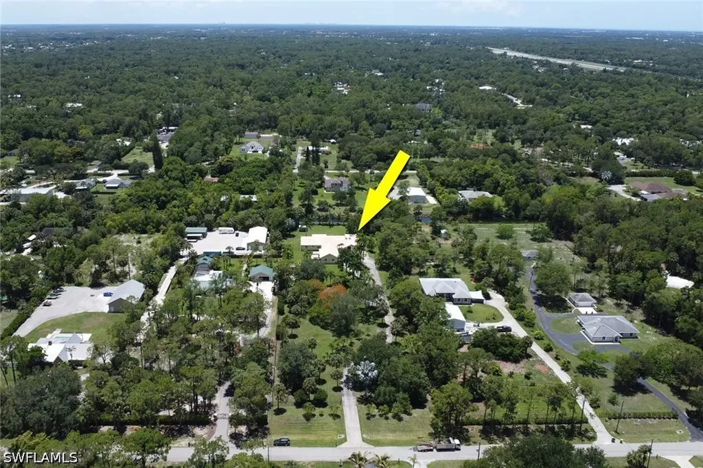 6020 Green Boulevard Naples FL 34116