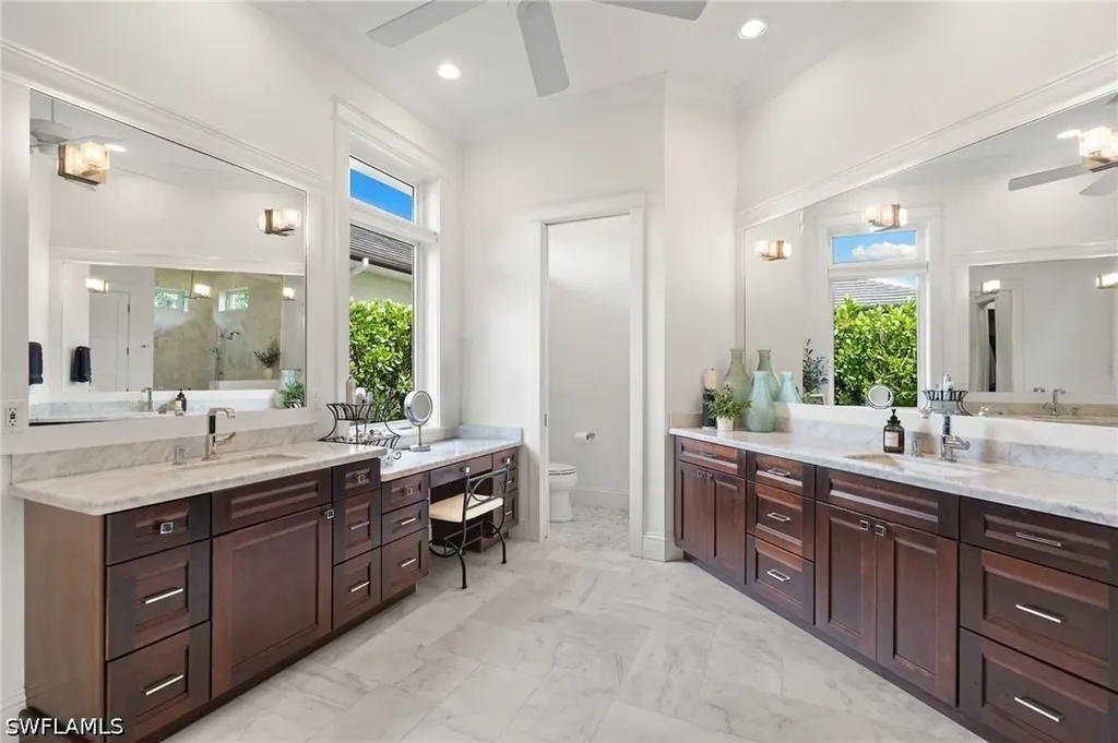 615 Binnacle Drive Naples FL 34103