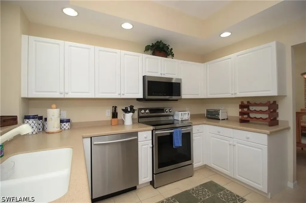 3425 Grand Cypress Drive Naples FL 34119