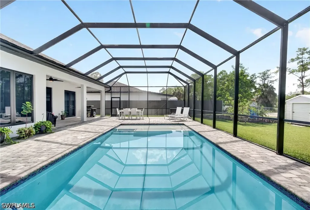3845 47th Avenue NE Naples FL 34120