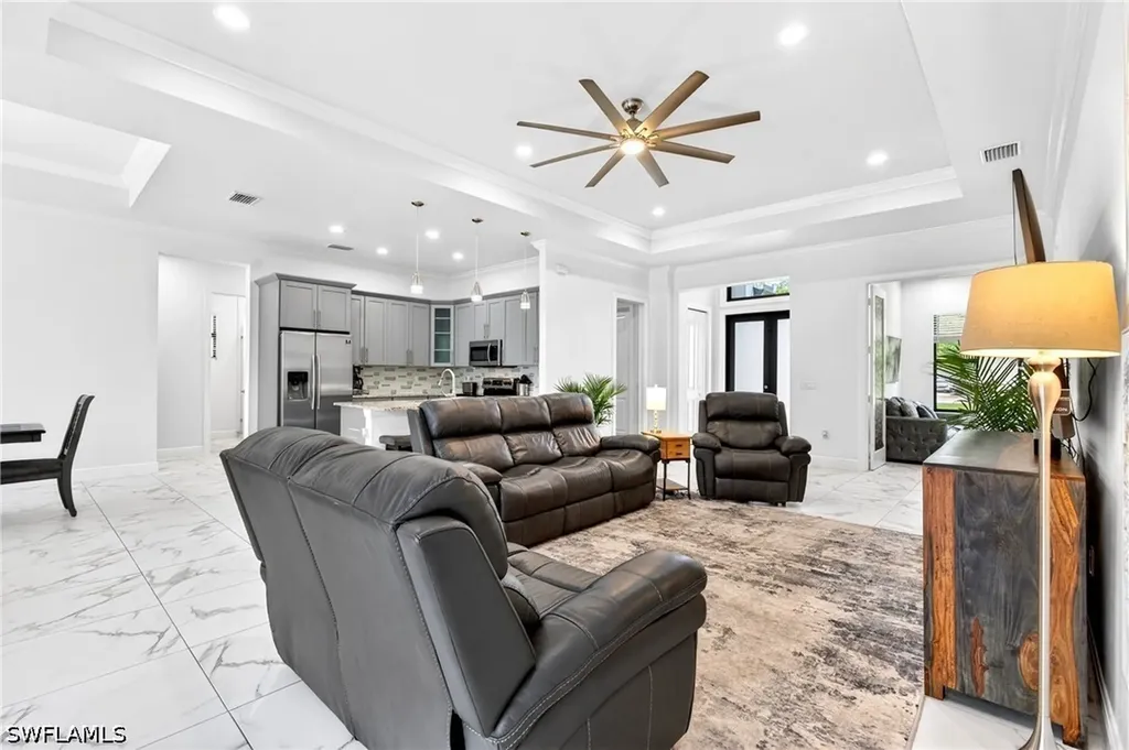 3845 47th Avenue NE Naples FL 34120