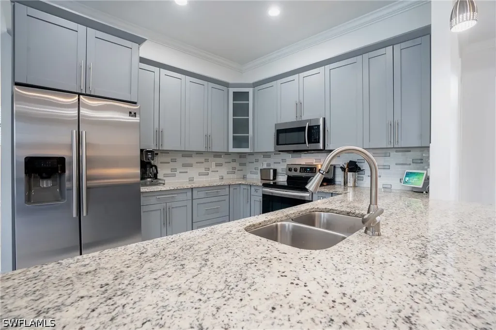 3845 47th Avenue NE Naples FL 34120