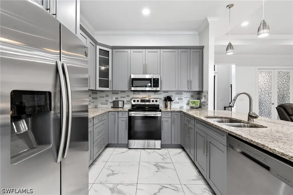 3845 47th Avenue NE Naples FL 34120