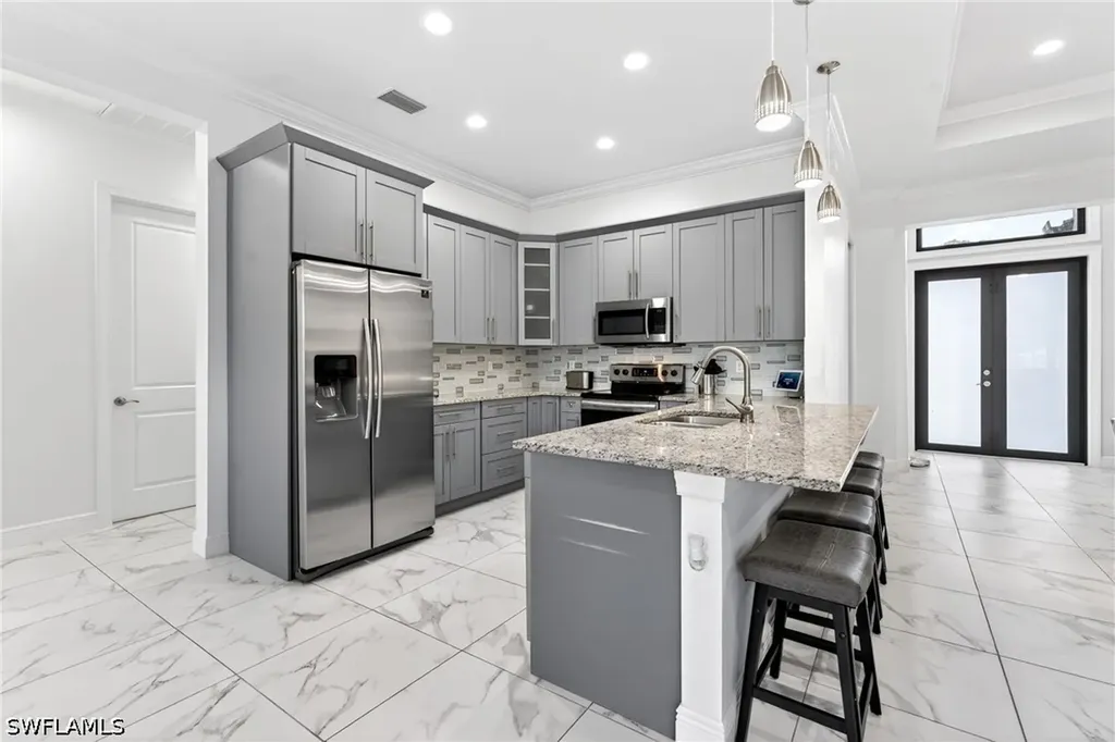 3845 47th Avenue NE Naples FL 34120