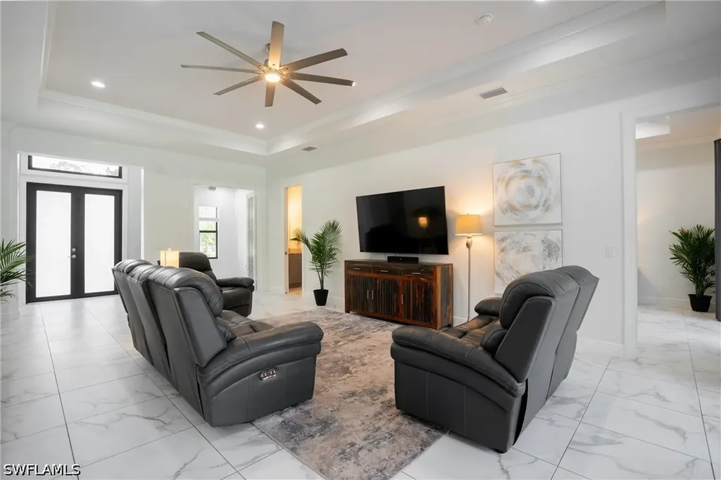3845 47th Avenue NE Naples FL 34120