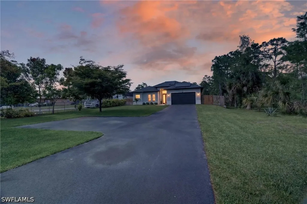 3845 47th Avenue NE Naples FL 34120