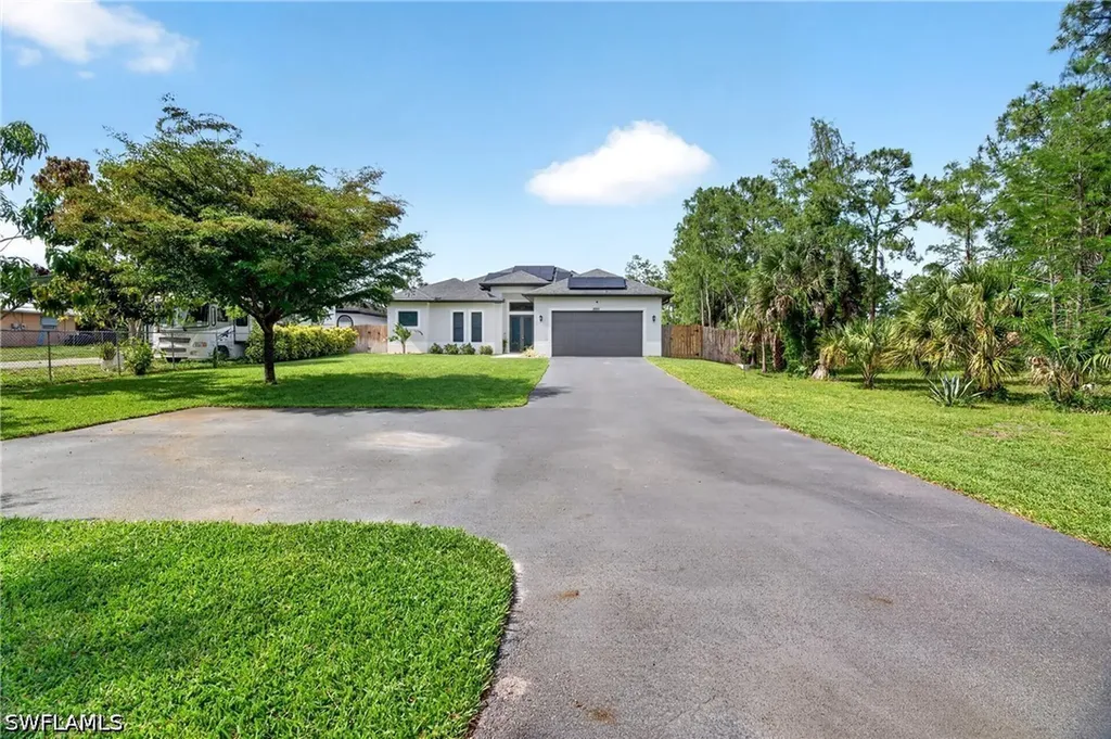 3845 47th Avenue NE Naples FL 34120