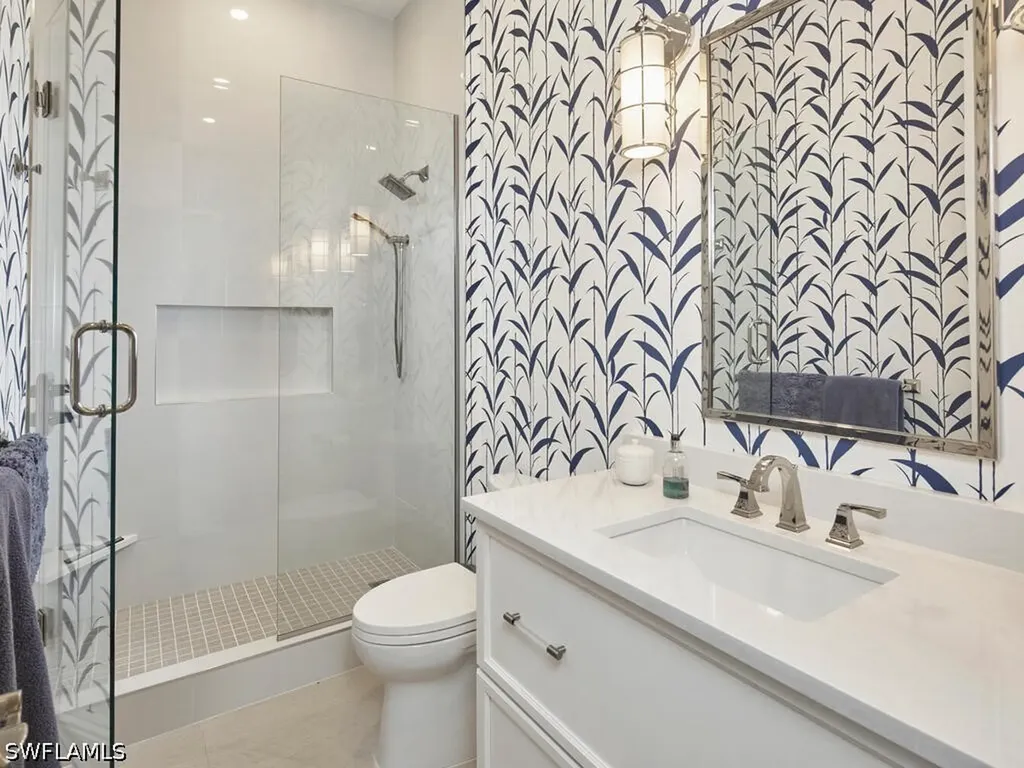 692 10th Avenue S Naples FL 34102