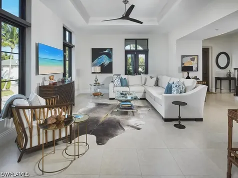 692 10TH Avenue S Naples FL 34102