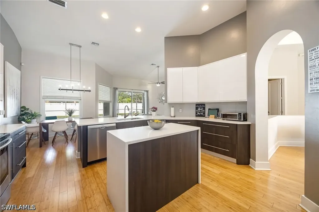 382 Burnt Pine Drive Naples FL 34119