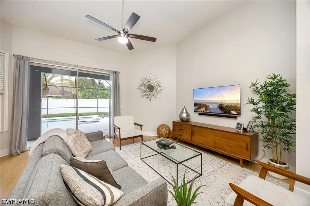 382 Burnt Pine Drive Naples FL 34119